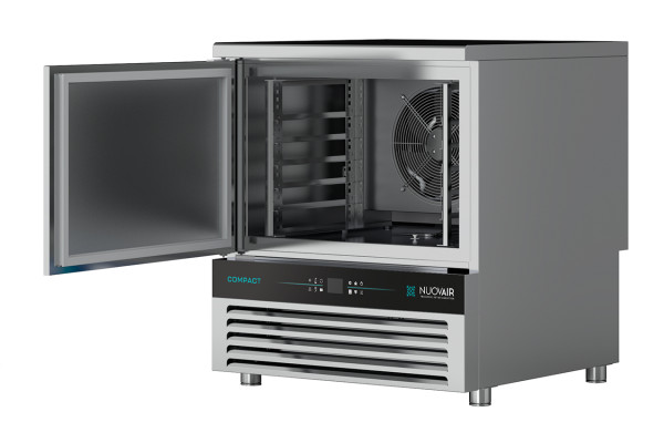 449_C5-1-S_Compact_front_geoeffnet