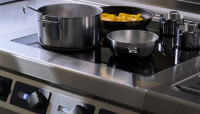 11-digital-settings-control-free-zone-induction-evopro-700e900-zanussi-1400x800-1
