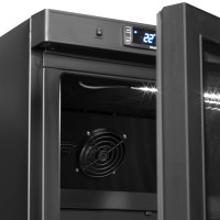 435_UKS_620-G_Black_innenraum_web